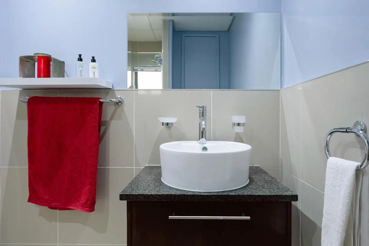 Apartment Eden On The Bay Studio 67A Bloubergstrand South Africa